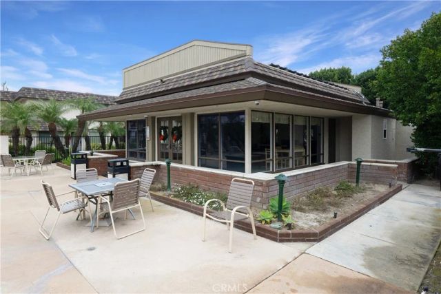 13981 Berkenham, Westminster, CA 92683