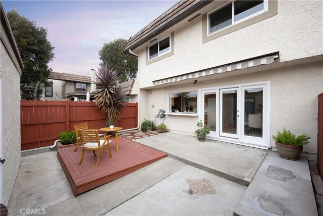 13981 Berkenham, Westminster, CA 92683