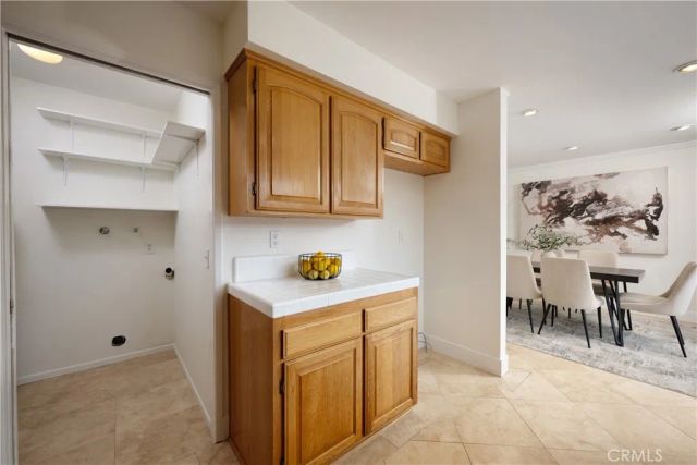 13981 Berkenham, Westminster, CA 92683