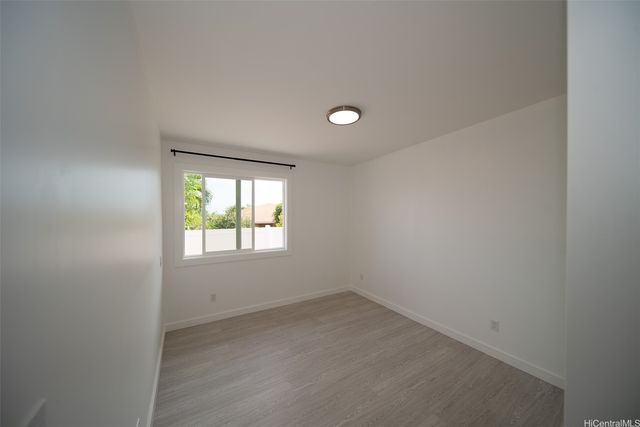 94-1061 Lumi Street, Waipahu, HI 96797