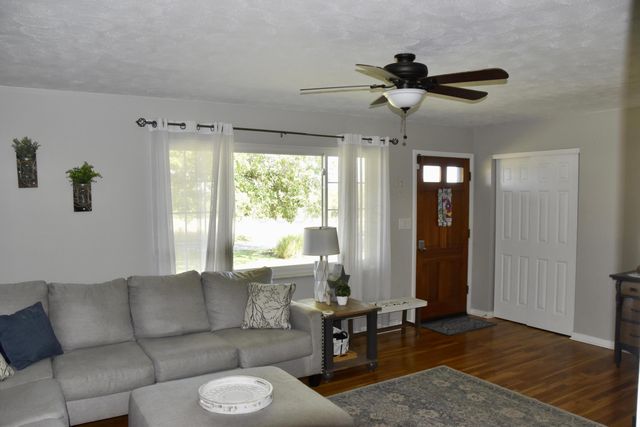 8121 Jefferson Road, Carroll, OH 43112