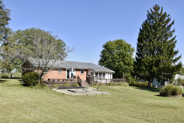 8121 Jefferson Road, Carroll, OH 43112