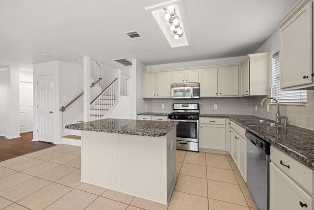 725 Leann LN, Cedar Park, TX 78613