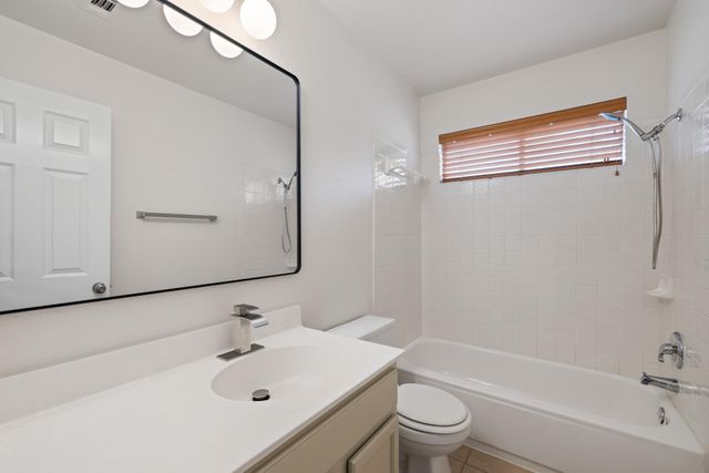 725 Leann LN, Cedar Park, TX 78613