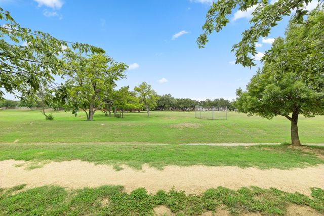 725 Leann LN, Cedar Park, TX 78613