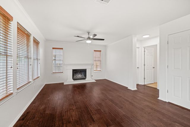 725 Leann LN, Cedar Park, TX 78613