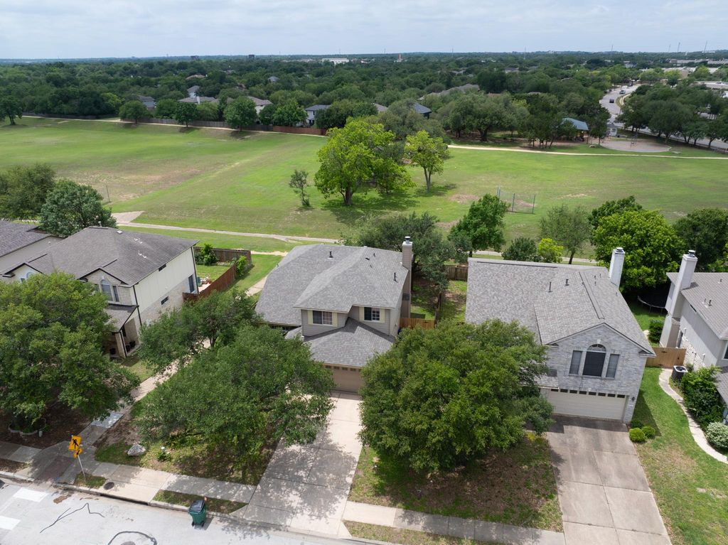 725 Leann LN, Cedar Park, TX 78613