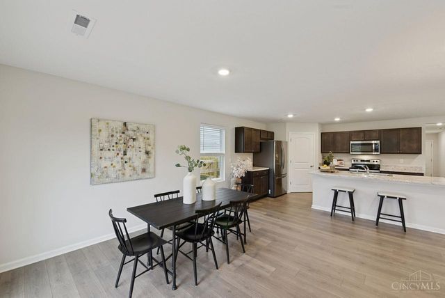 5001 Lakeview Drive, Hamilton Twp, OH 45152