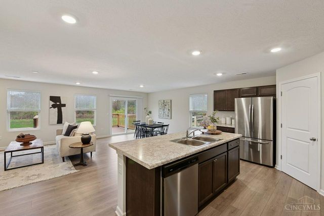 5001 Lakeview Drive, Hamilton Twp, OH 45152