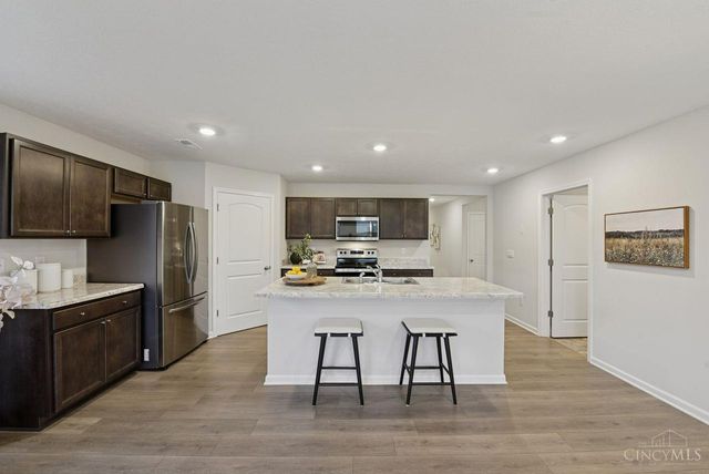 5001 Lakeview Drive, Hamilton Twp, OH 45152