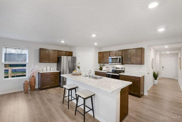 5001 Lakeview Drive, Hamilton Twp, OH 45152