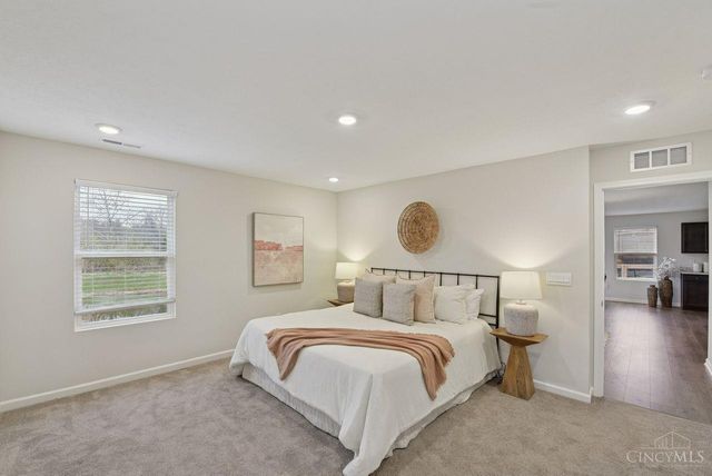 5001 Lakeview Drive, Hamilton Twp, OH 45152