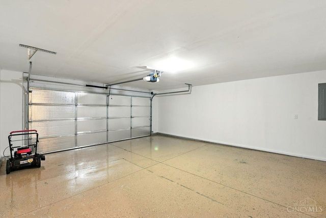 5001 Lakeview Drive, Hamilton Twp, OH 45152