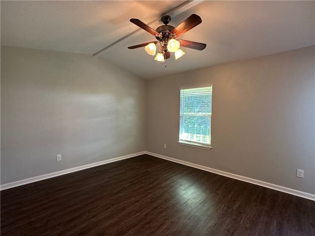 2924 Saint Joseph St N, Corpus Christi, TX 78418