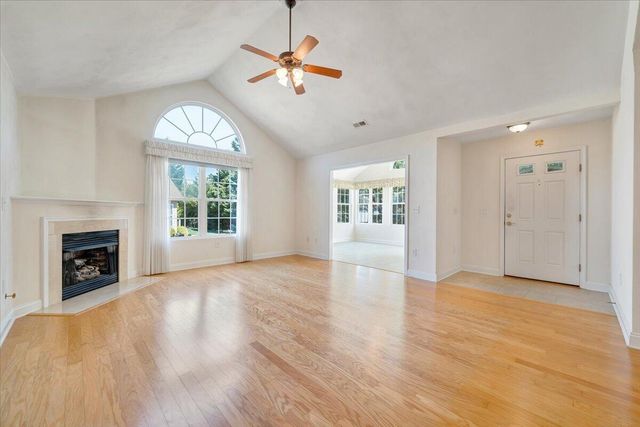 5650 Orchard Villas CIR, Roanoke, VA 24019