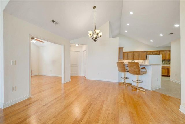 5650 Orchard Villas CIR, Roanoke, VA 24019