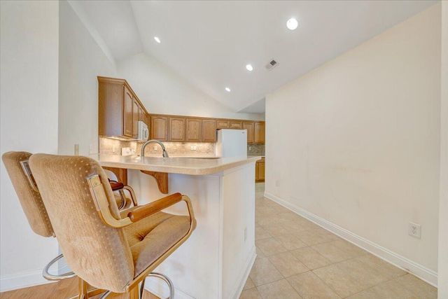 5650 Orchard Villas CIR, Roanoke, VA 24019