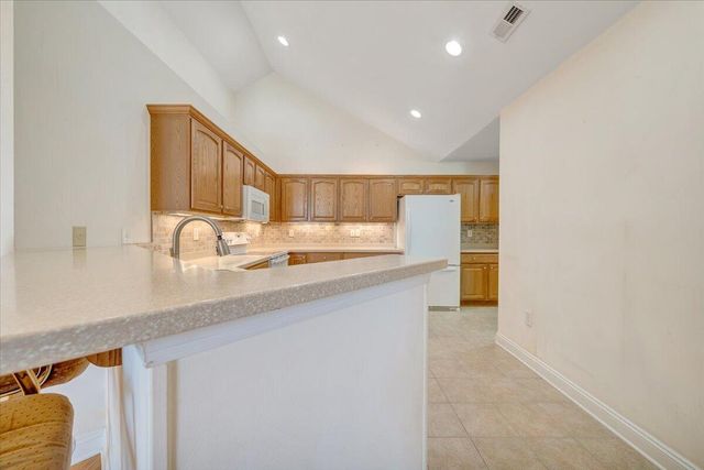 5650 Orchard Villas CIR, Roanoke, VA 24019