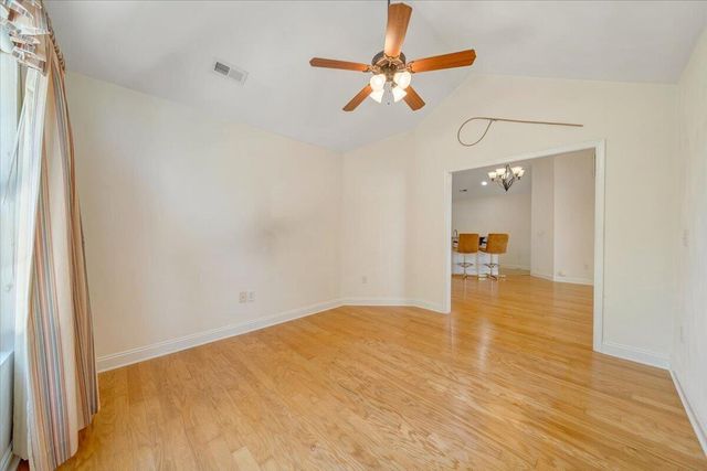5650 Orchard Villas CIR, Roanoke, VA 24019