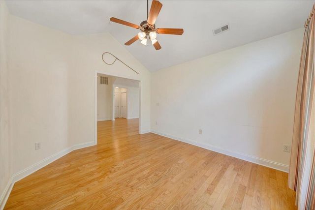 5650 Orchard Villas CIR, Roanoke, VA 24019