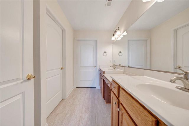 5650 Orchard Villas CIR, Roanoke, VA 24019