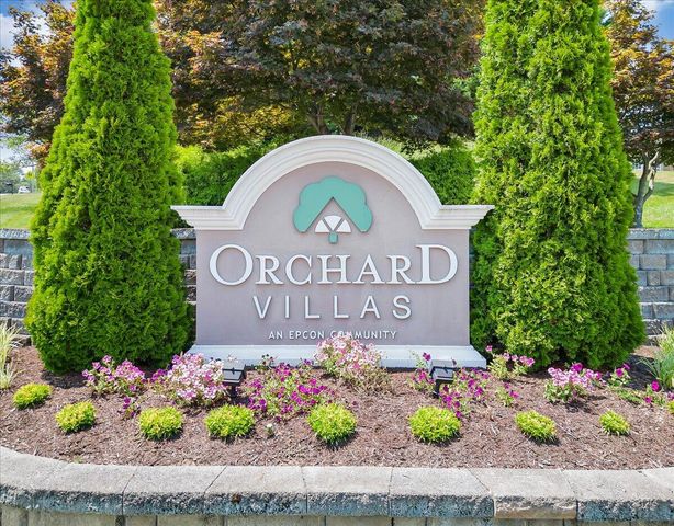 5650 Orchard Villas CIR, Roanoke, VA 24019