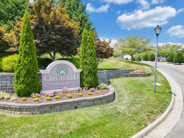5650 Orchard Villas CIR, Roanoke, VA 24019