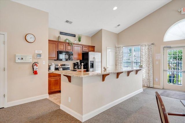 5650 Orchard Villas CIR, Roanoke, VA 24019