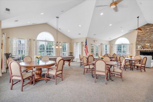 5650 Orchard Villas CIR, Roanoke, VA 24019