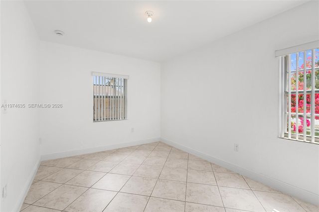 1381 W 63rd St, Hialeah, FL 33012