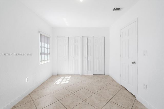 1381 W 63rd St, Hialeah, FL 33012