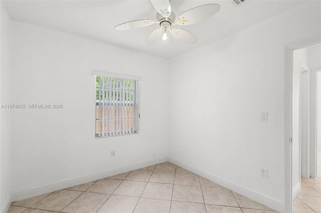 1381 W 63rd St, Hialeah, FL 33012