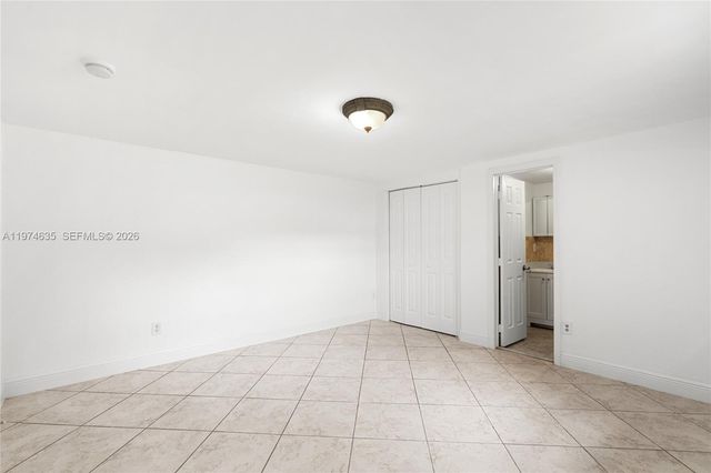 1381 W 63rd St, Hialeah, FL 33012