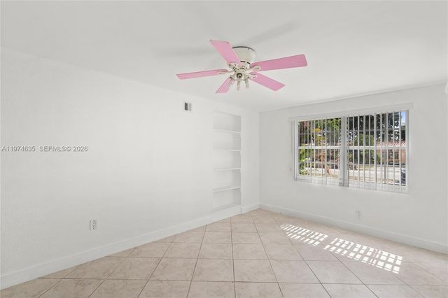 1381 W 63rd St, Hialeah, FL 33012
