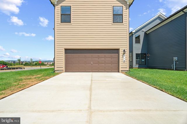 448 HANSON ST, Frederick, MD 21701
