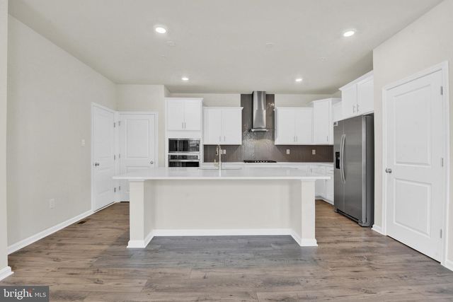 448 HANSON ST, Frederick, MD 21701