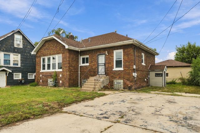 657 Freeland Avenue, Calumet City, IL 60409