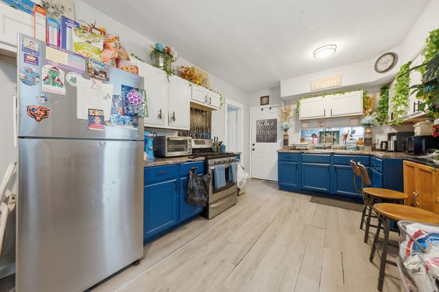657 Freeland Avenue, Calumet City, IL 60409