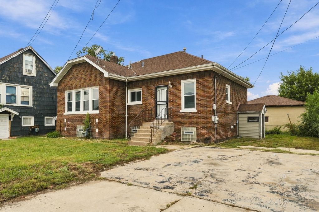 657 Freeland Avenue, Calumet City, IL 60409 — photo 3