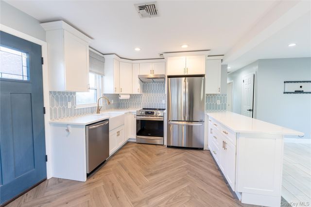 275 Longvue Terrace, Yonkers, NY 10710