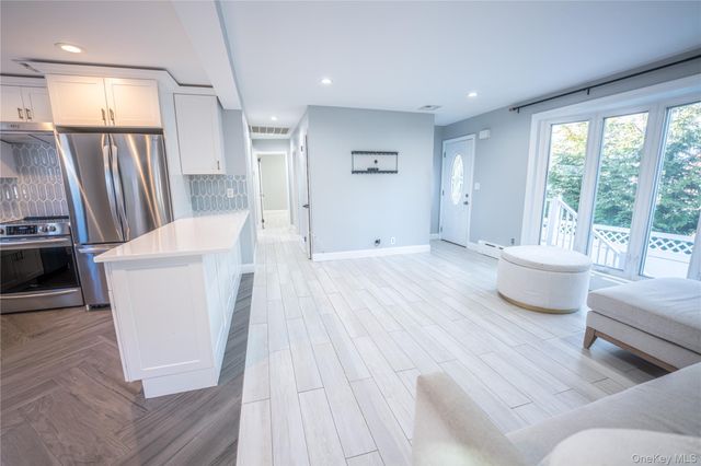 275 Longvue Terrace, Yonkers, NY 10710