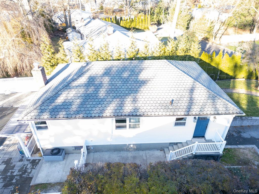 275 Longvue Terrace, Yonkers, NY 10710