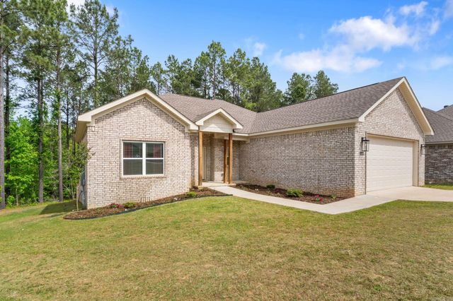 18508 Parkway Pines Drive, Bauxite, AR 72011