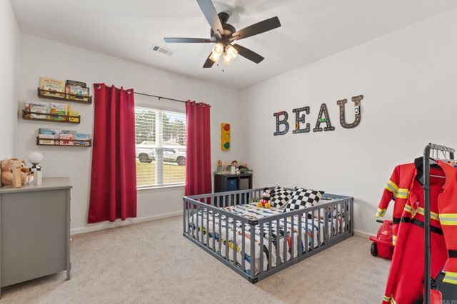 18508 Parkway Pines Drive, Bauxite, AR 72011