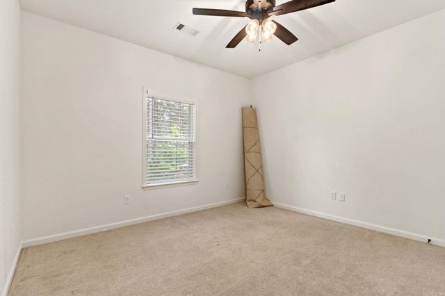 18508 Parkway Pines Drive, Bauxite, AR 72011