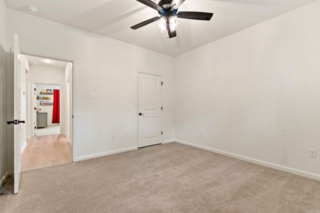 18508 Parkway Pines Drive, Bauxite, AR 72011