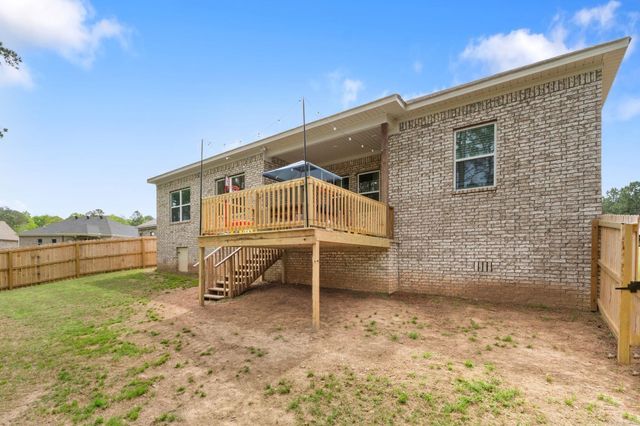 18508 Parkway Pines Drive, Bauxite, AR 72011
