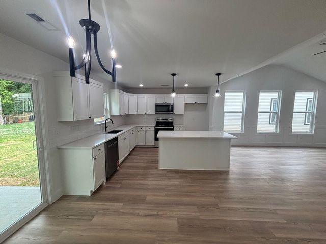 256 Lexington Street, Chesnee, SC 29323