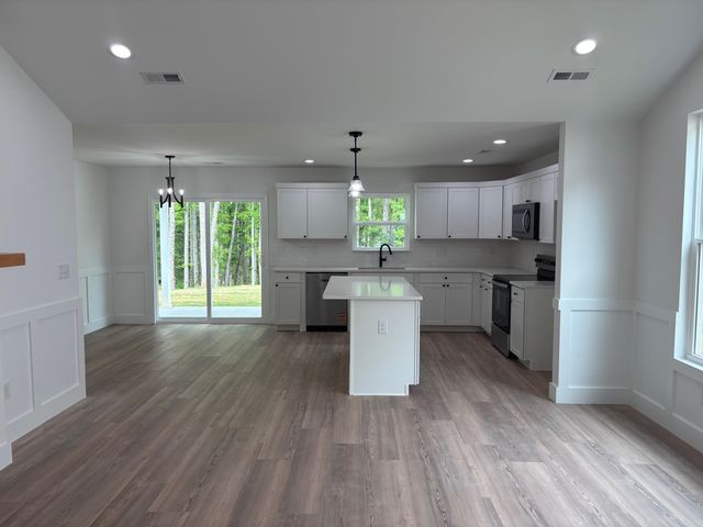 256 Lexington Street, Chesnee, SC 29323