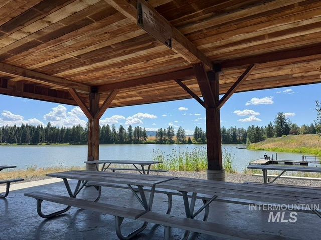 665 Green Rd, Orofino, ID 83544